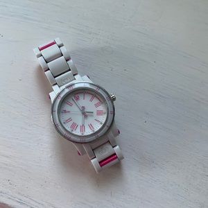 NEW CONDITION JUICY COUTURE WATCH